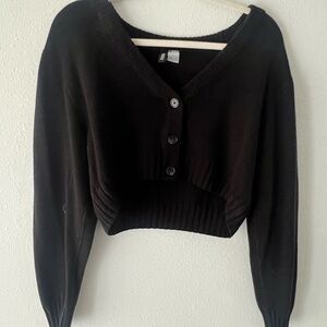 H&M CROP SWEATER